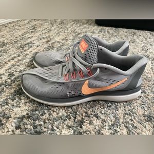 Womens nikes